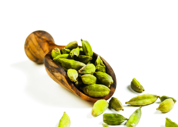 Green Cardamom Choti Elaichi